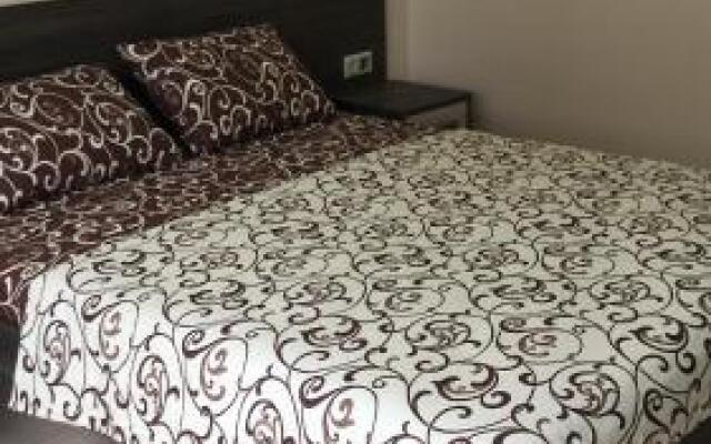 Mini-Hotel Law ABRIS