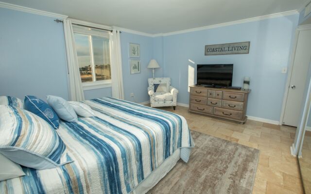 Dolphin Point 306A - 2 Br Condo