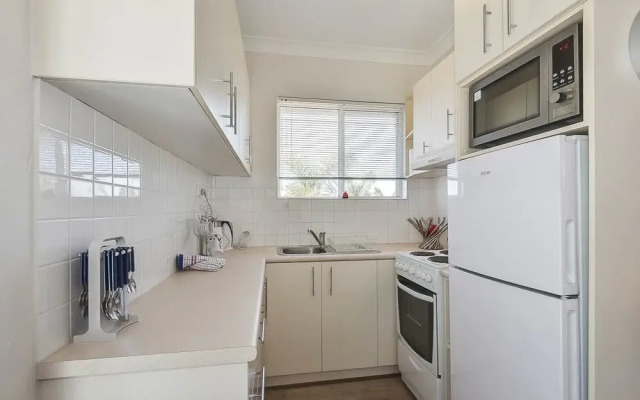 Renovated Apartment with pool