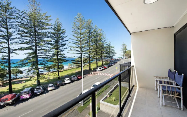 Burleigh by the Sea