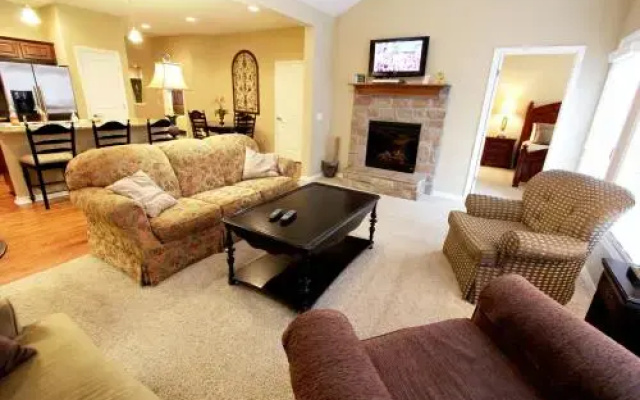 Regal Retreat