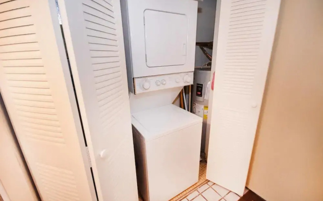 Summer Palace 7 - 2 Br Condo