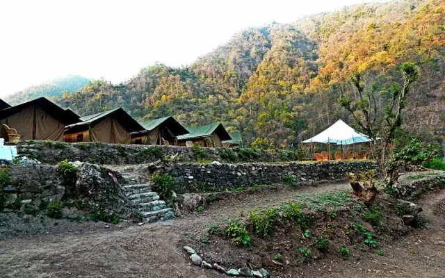 Camp Footloose Tents