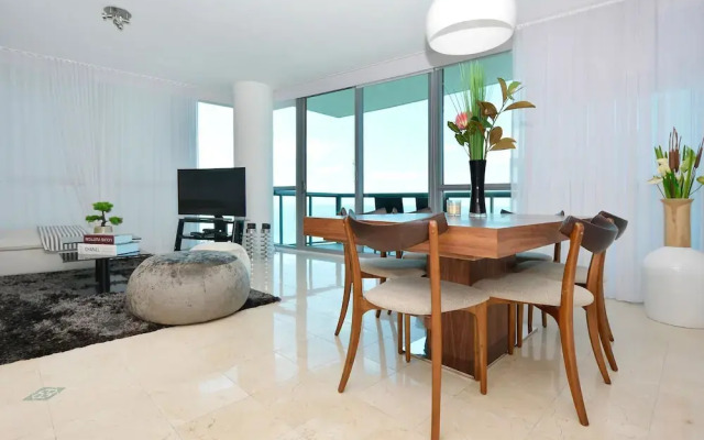 Miami World Rental - Setai 2304