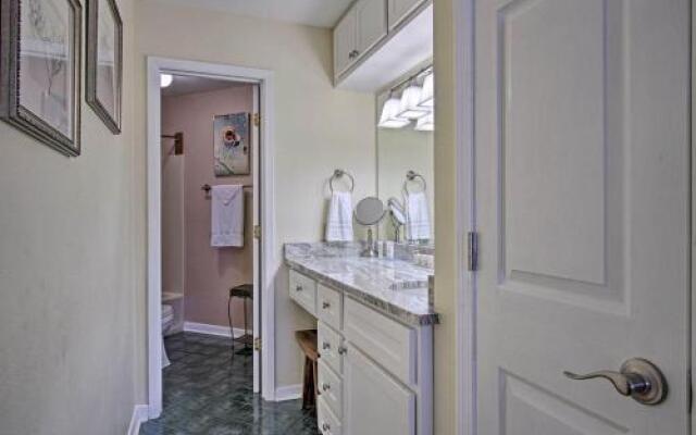 Regatta 305A 3 Bedroom Condo by RedAwning, Gulf Shores