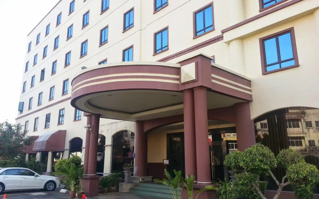 Allson Putra Nilai Hotel