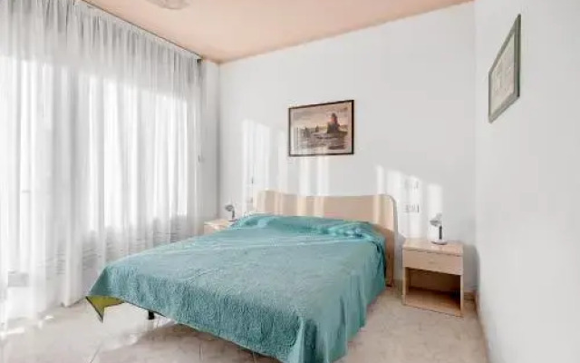 La Marina 2