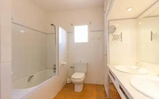 Abahana Villas Changrila