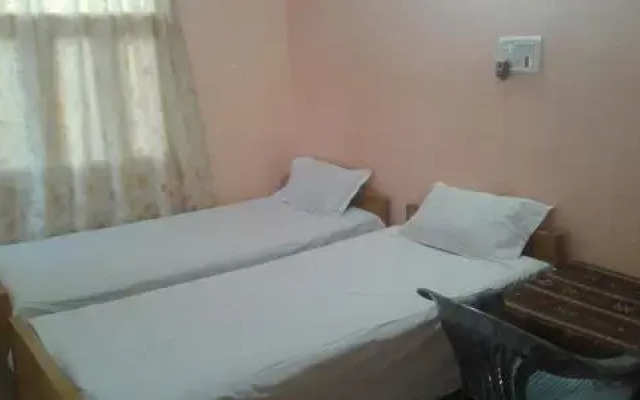 Gauri Guest House
