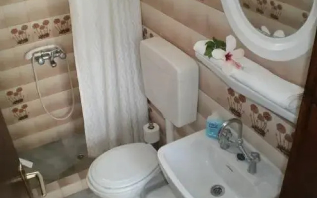 Paros Rita Studios