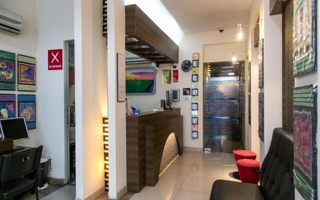 OYO 89979 Diamond Hotel