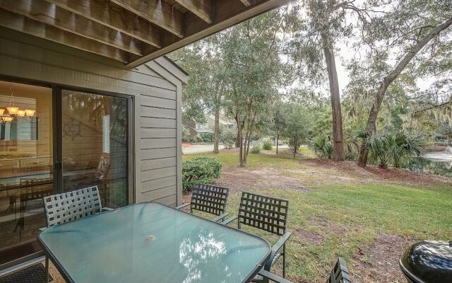 2311 Racquet Club Villas