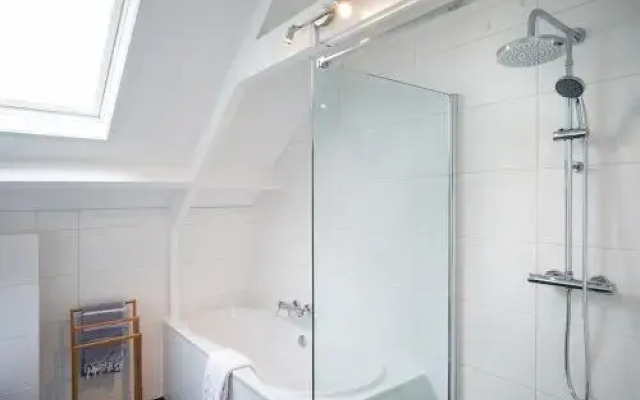 BizStay Cricket Mansion Apartments