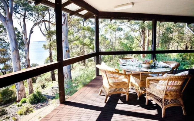 The Coombe on Wilson Inlet
