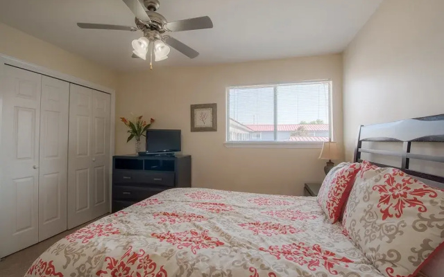 Oak Shores-Oak Shores 103