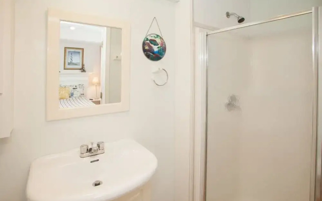 Cuddlefish - 5 Br Home