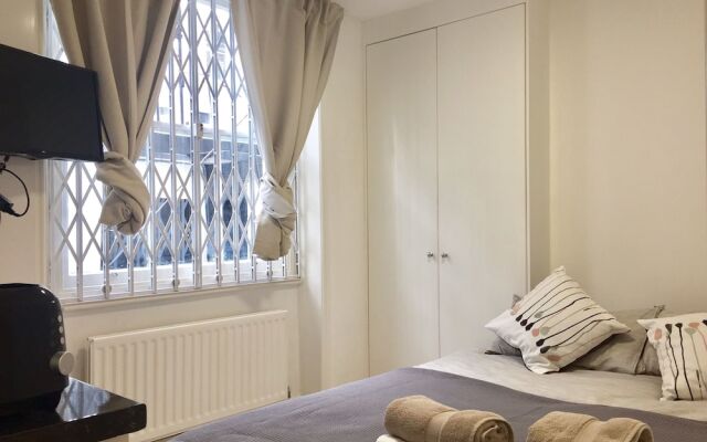 Veeve  Flat Ifield Road Kensington