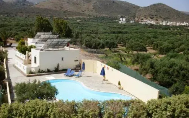 Rousolakos Apartments