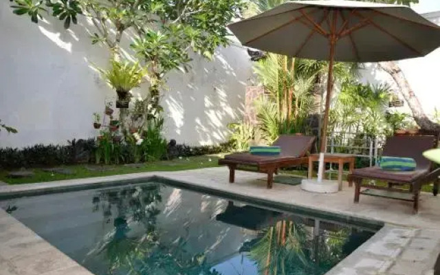 Villa Kembali