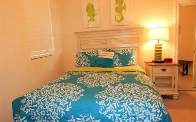 706 Holiday Isle 706 by RedAwning