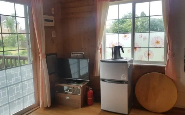 Seogwipoherbal Garden Good House Pension