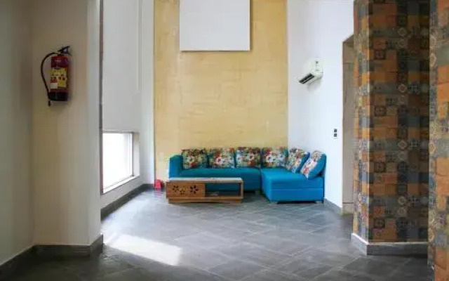 FabHotel Sai Village Sushant Lok