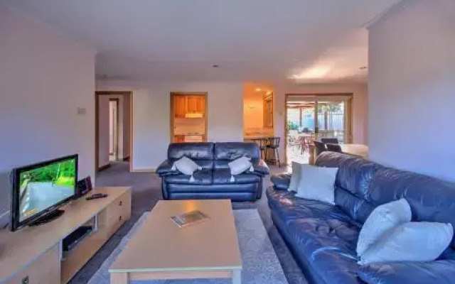 Freycinet Villa 1
