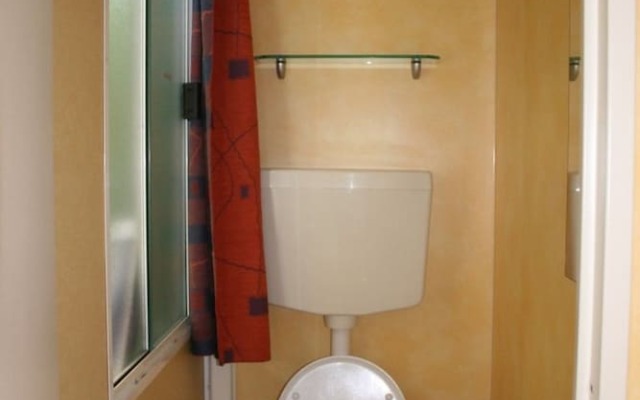 Country Camp camping Château La Grange Fort