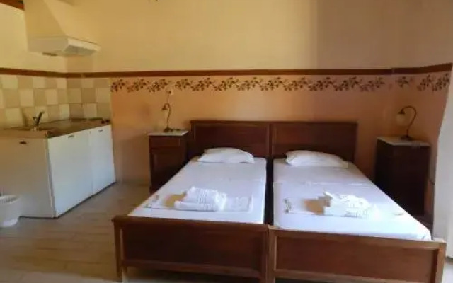 Ktima Holoway Apartments