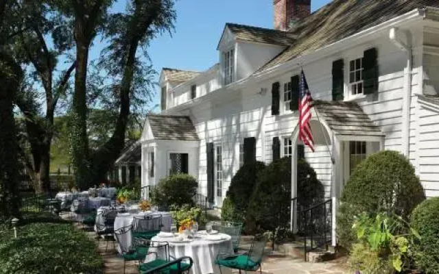 Three Village Inn Stony Brook