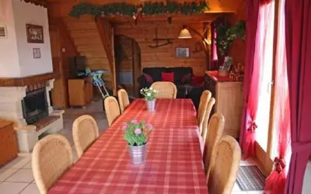 Chalet Le Roncing
