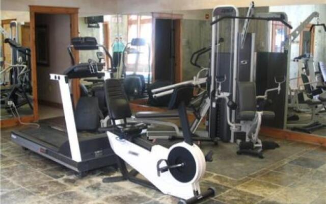 Premier 2 Bedroom Ski in, Ski out Vacation Rental at the Timbers With the Best Access to Skiing in Keystone