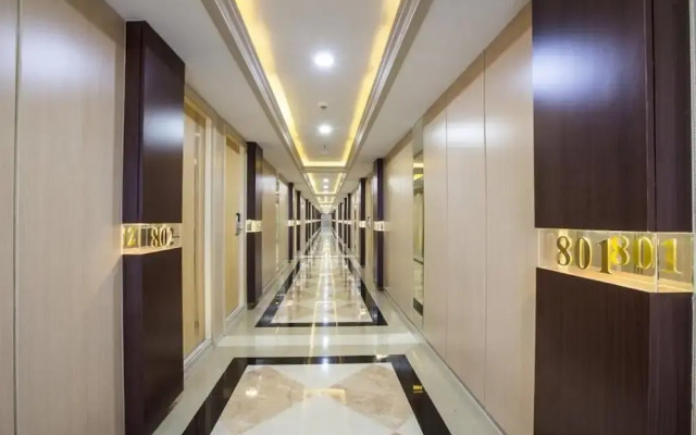 Golden Dragon Suvarnabhumi Hotel