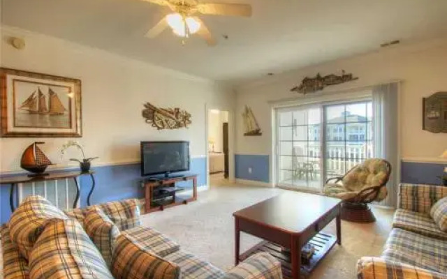 Magnolia Pointe 304 4811 2 Br condo by RedAwning