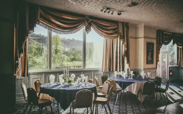 Paddocks Hotel