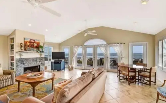1584 South Fletcher