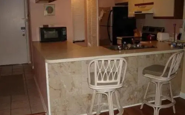 Heron Pointe C-8 - 2 Br Condo