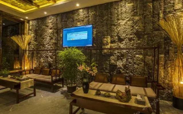 Lichengbieyuan No.9 Courtyard (Lijiang Ancient City Snow Mountain View Shop)