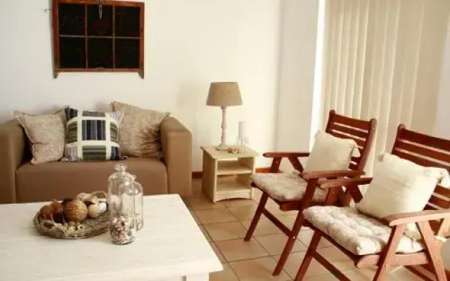 Birds View Holiday Home