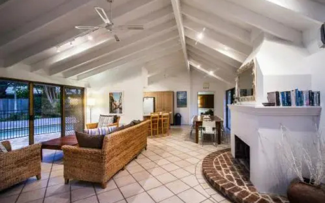 Island living in the heart of Noosa