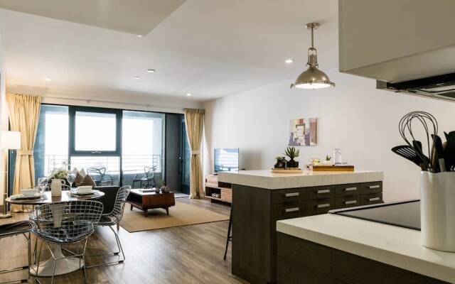 Amazing Spacious 2-Bd / 2-Bath Apartment In Dtla
