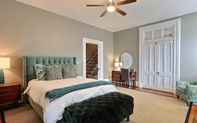 Mint Julep Estate