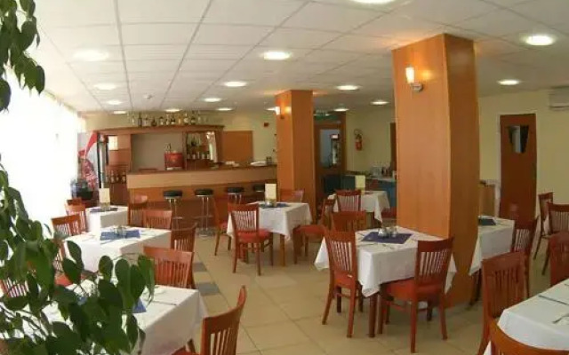 Liget Hotel