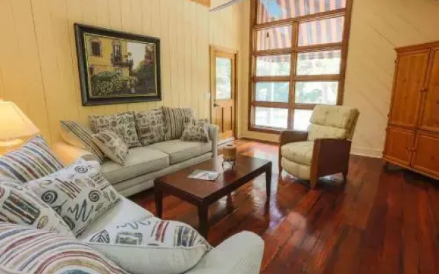 Oak Woods Cottage