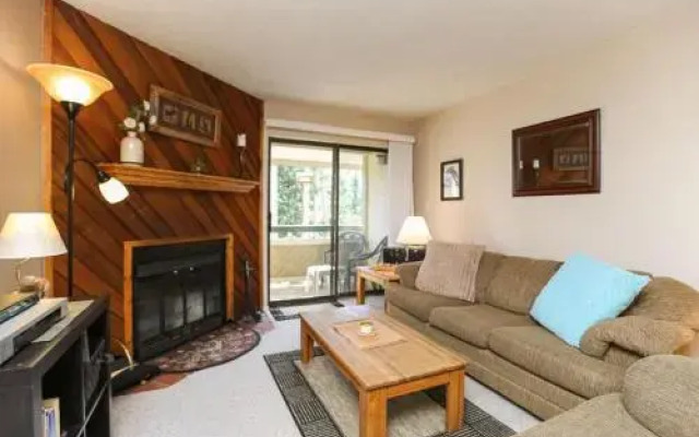 1001 Grandview C14 Condo