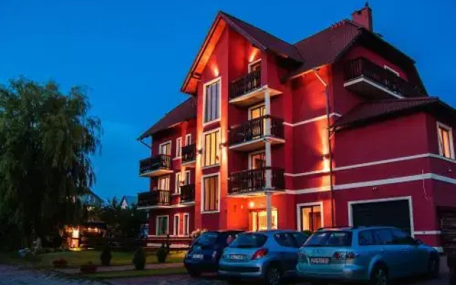 Willa Karmazynowa Przystań