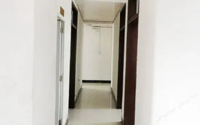 Yishui Sun & Moon Inn