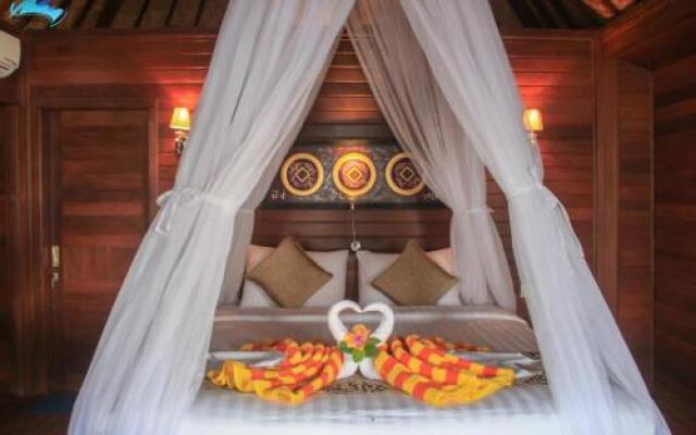 Seaside Huts Lembongan