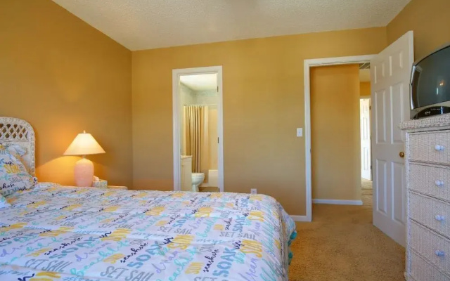 Sea Daze East Duplex - 3 Br Home