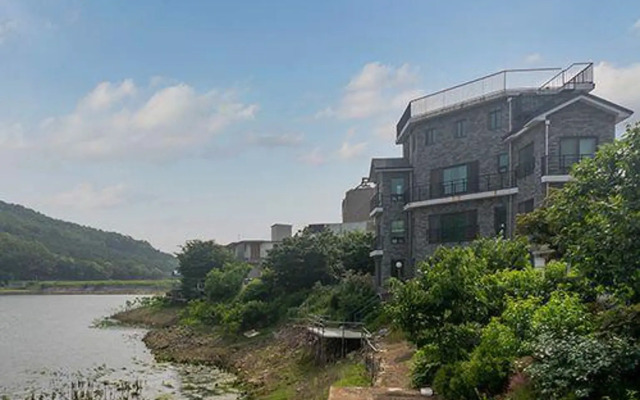 Ganghwariverside Pension